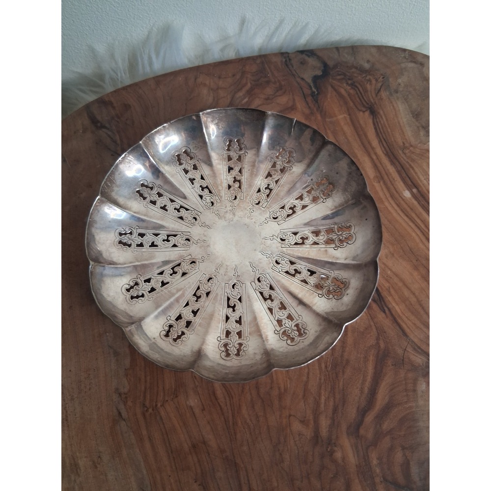 Vintage Silver Plated Pierced Footed Bowl Scalloped Reticulated Decorative Dish